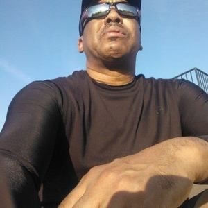 Meet your Posher, Leon